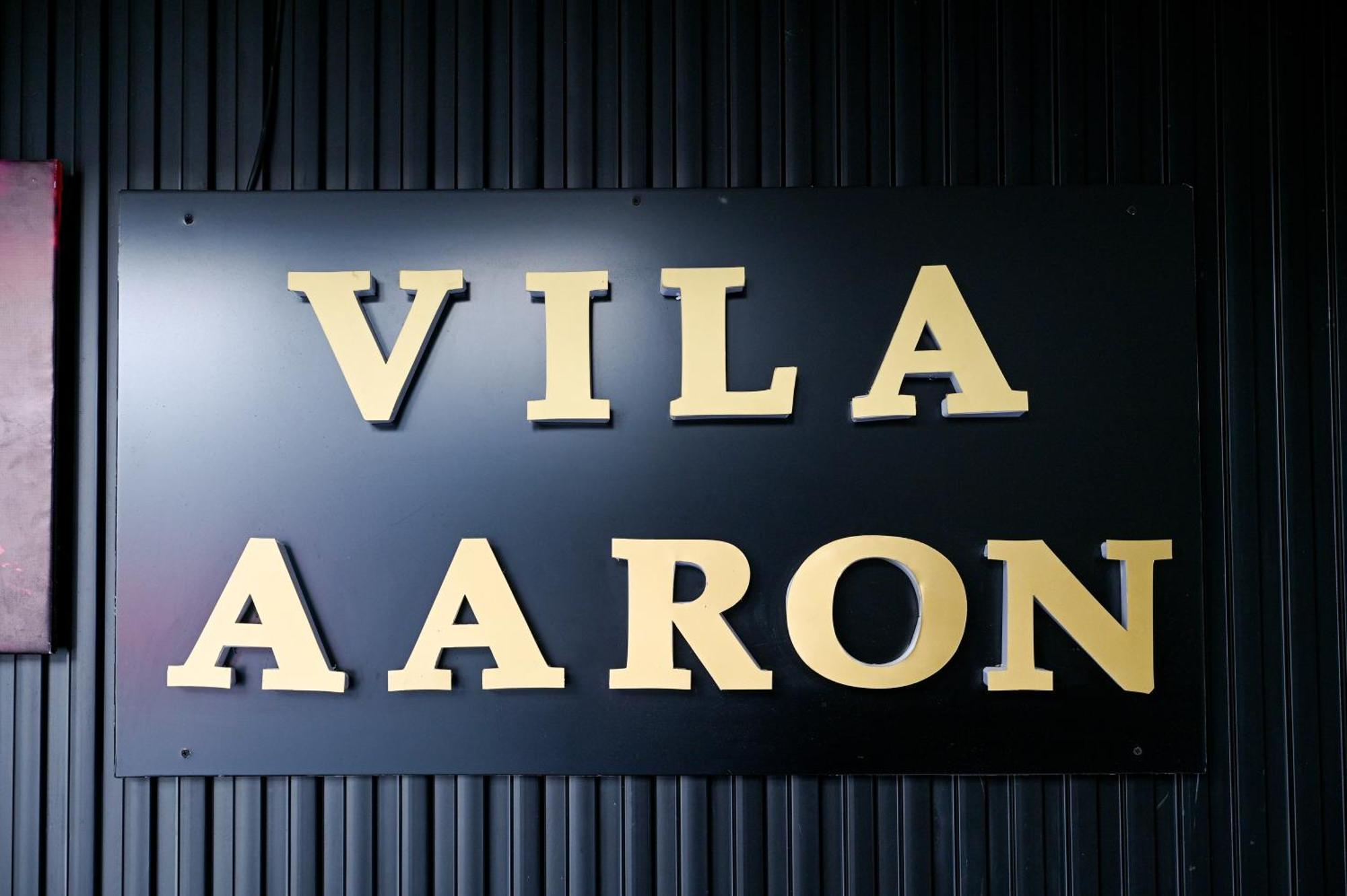 Vila Aaron Durres Exterior photo