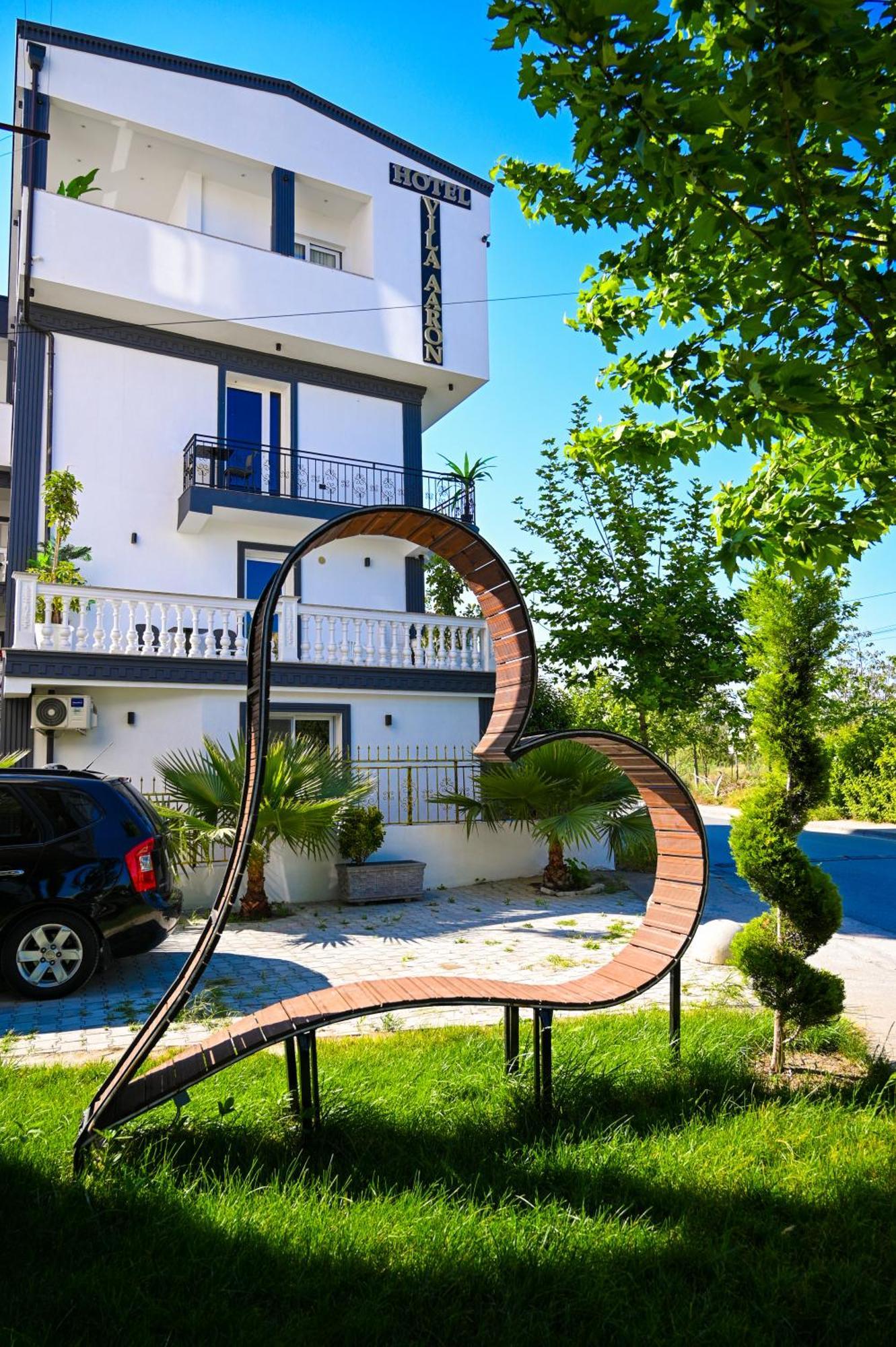 Vila Aaron Durres Exterior photo