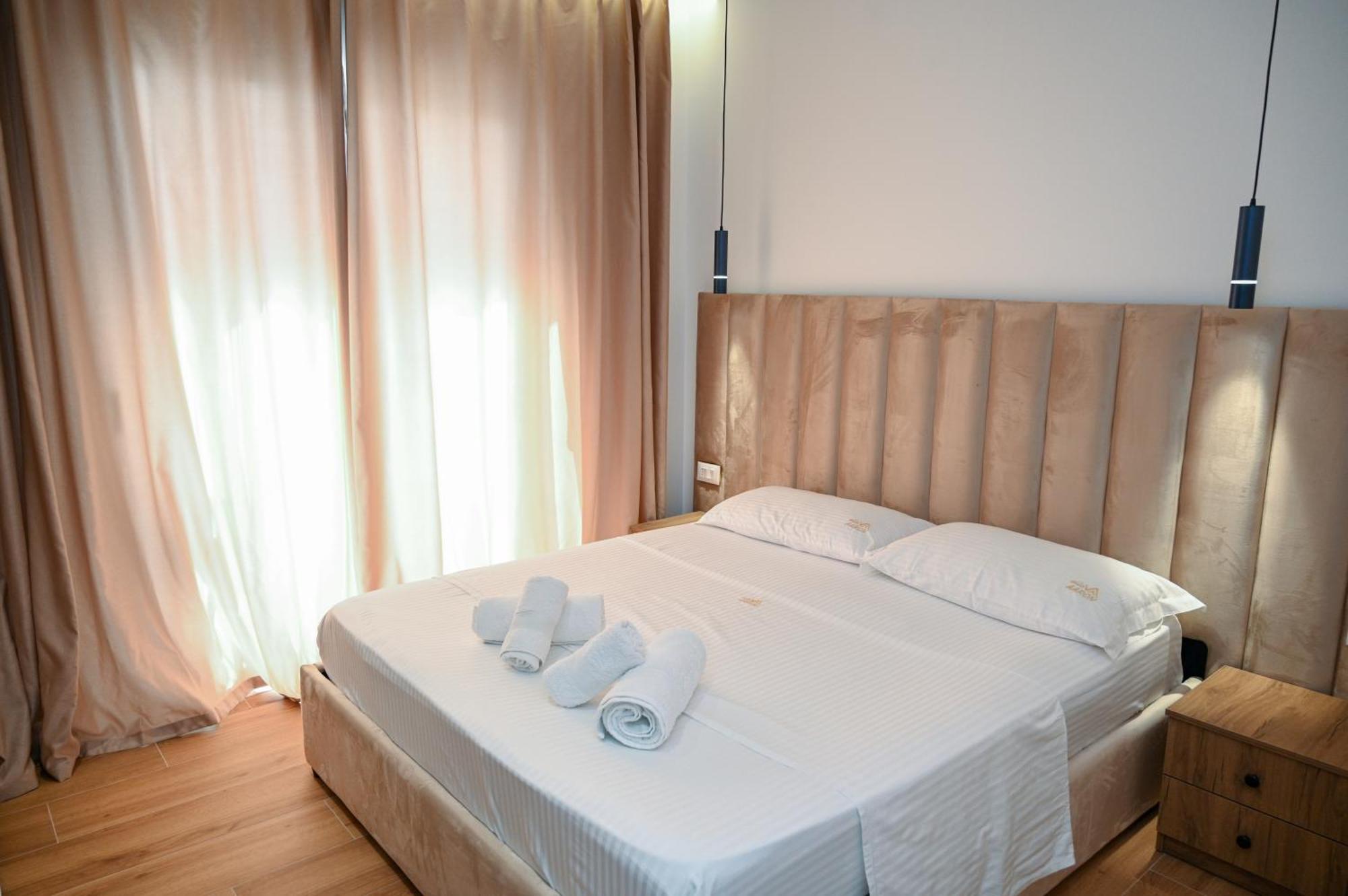 Vila Aaron Durres Exterior photo