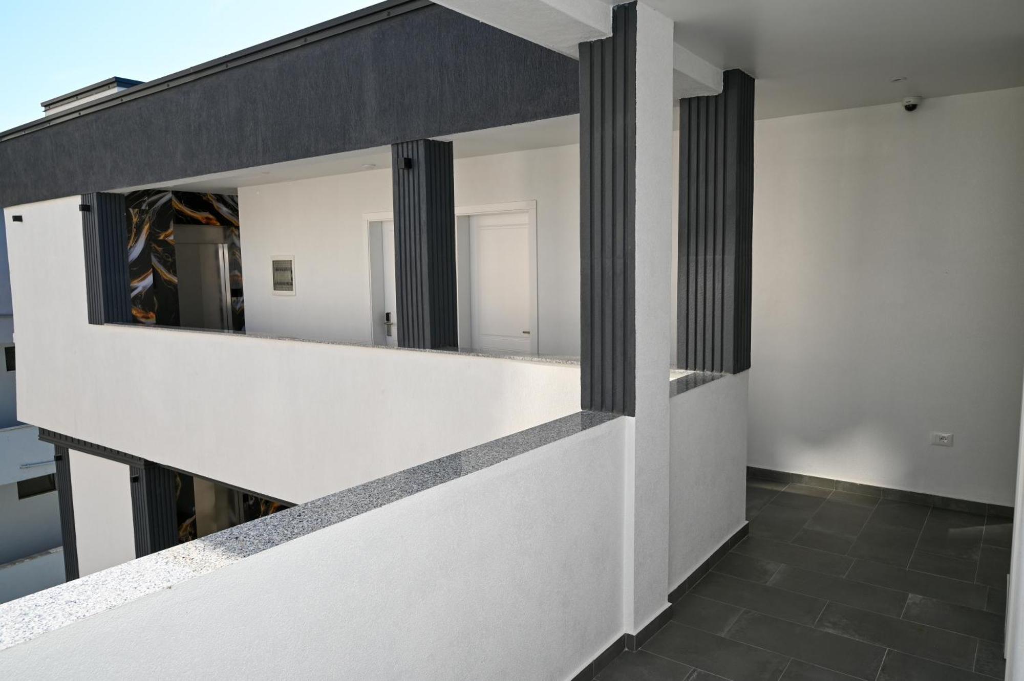 Vila Aaron Durres Exterior photo